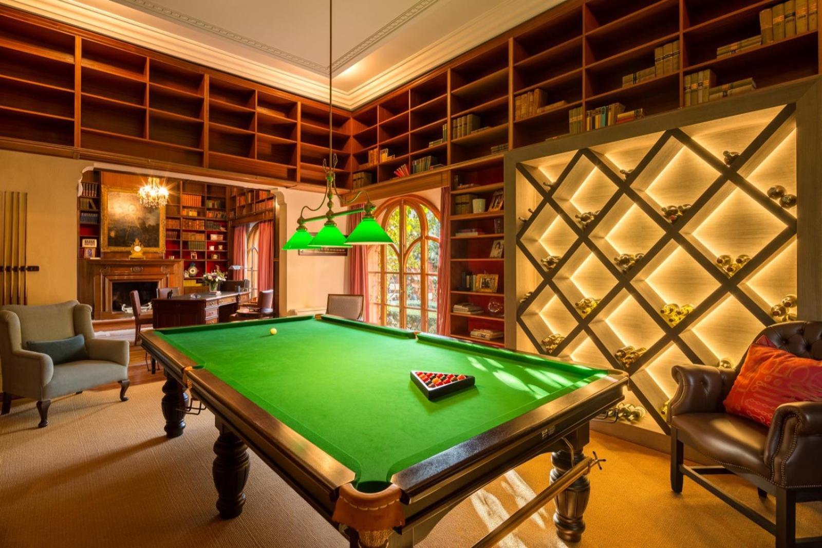 Villa Cubo's Luxury Mansion El Baron De Sierra Blanca Marbella