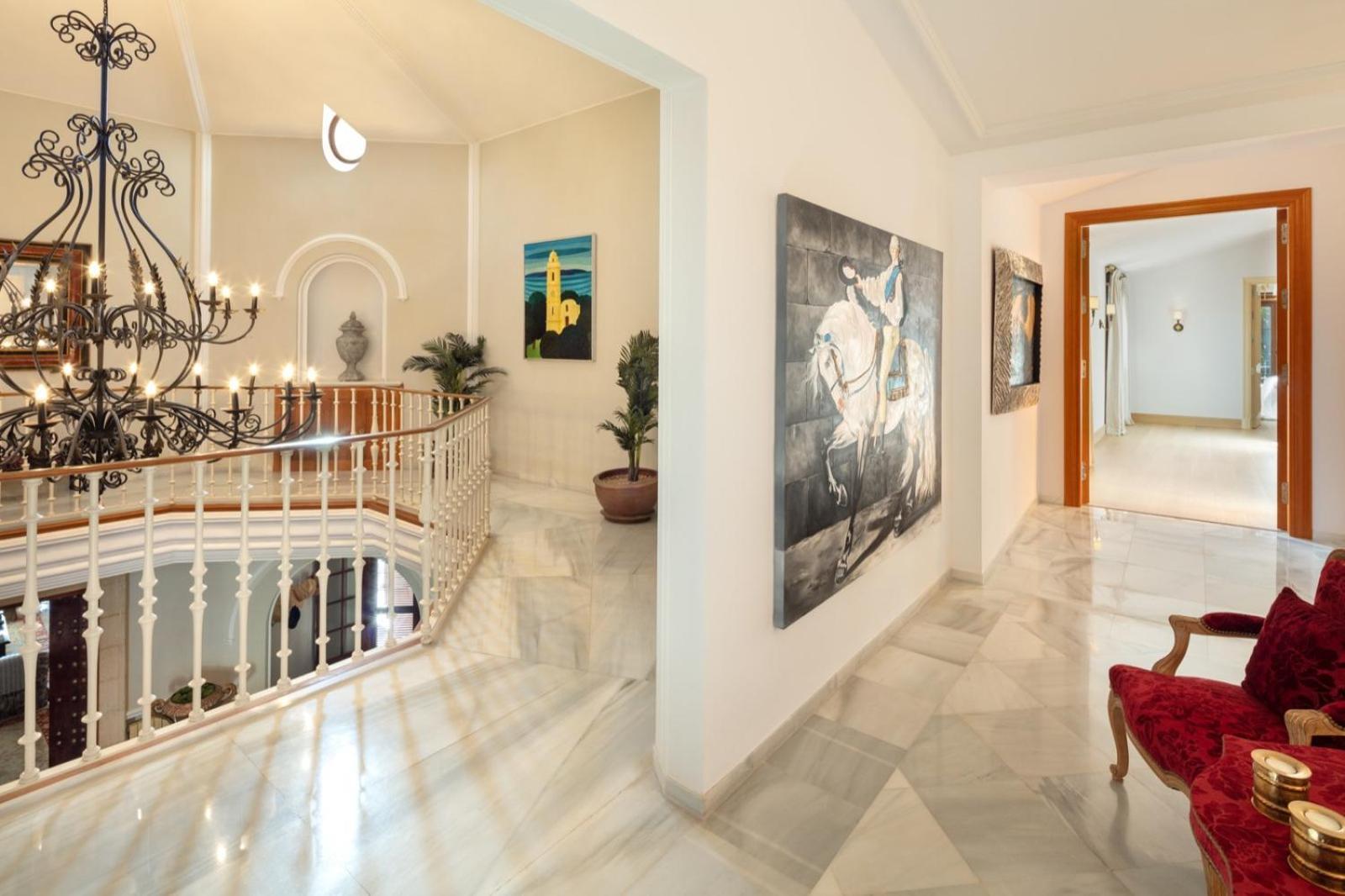 Cubo's Luxury Mansion El Baron De Sierra Blanca Villa *